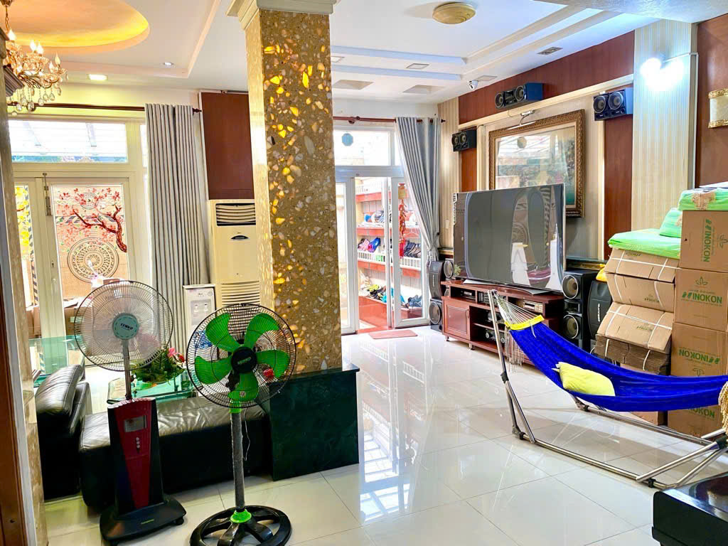 Nhà 3 Tầng Hẻm Xe Hơi, Phan Văn Trị,  Gò Vấp – Giá 17.5 Tỷ - Ảnh 4