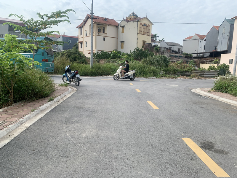 Bán 107,3m2 Đất Đấu Giá Đổng Xuyên: Đường ô tô tránh, gần đường gom đê - An cư lý tưởng - Ảnh chính