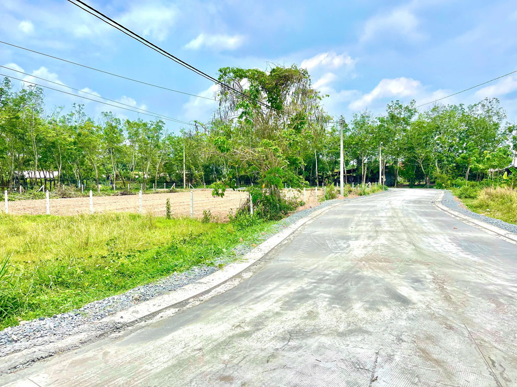 Bán đất đường Nguyễn Thị Vui - 822m2 - 20x41 - 80m2 thổ cư - xã Phú Mỹ Hưng - Củ Chi - Ảnh 1