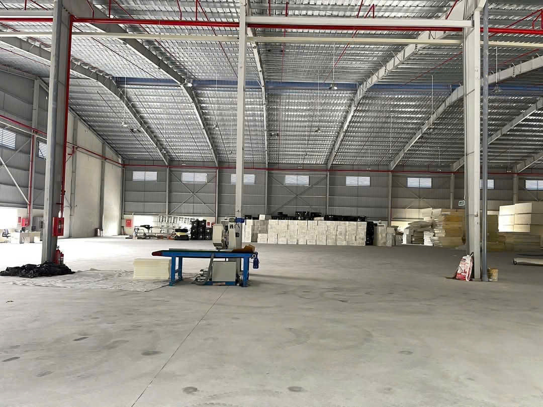 BÁN NHÀ XƯỞNG LỚN TẠI TÂN UYÊN, BÌNH DƯƠNG – VỊ TRÍ KINH DOANH SẦM UẤT Liên hệ: - Ảnh 1