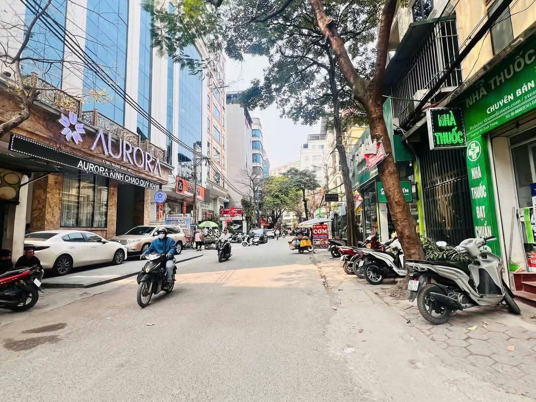 bán nhà cầu giấy. 54m, 5 tầng, ô tô vòng quanh đất, xây TVP hay CHDV đỉnh. 22 tỉ - Ảnh 1