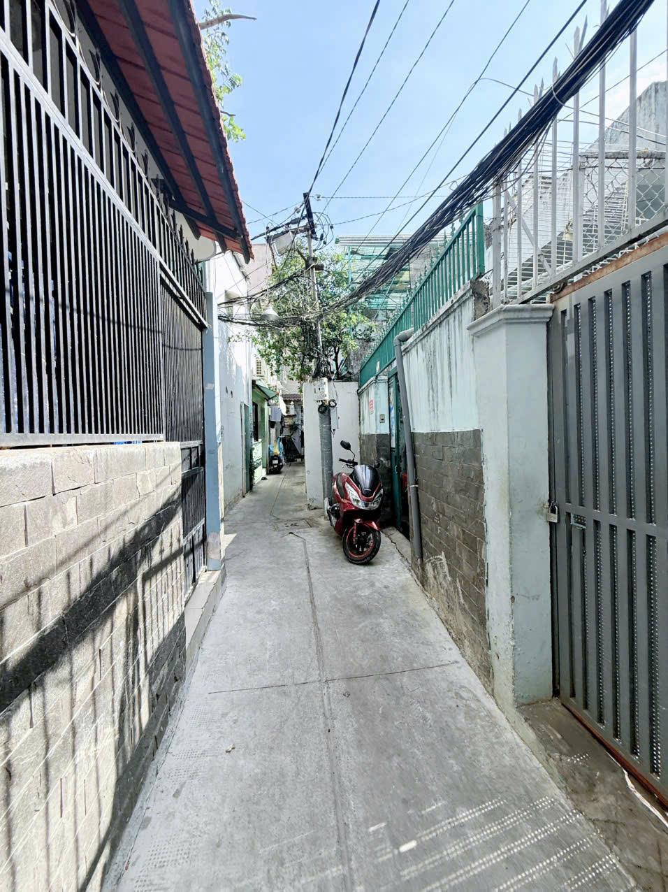 *49M2-NGỘP BANK Bán nhà Hẻm 3 Gác Nguyễm Văn Cừ  P1 Quận 5<br>Sát Vách Q1-Chỉ Hơn 5Tỷ - Ảnh chính