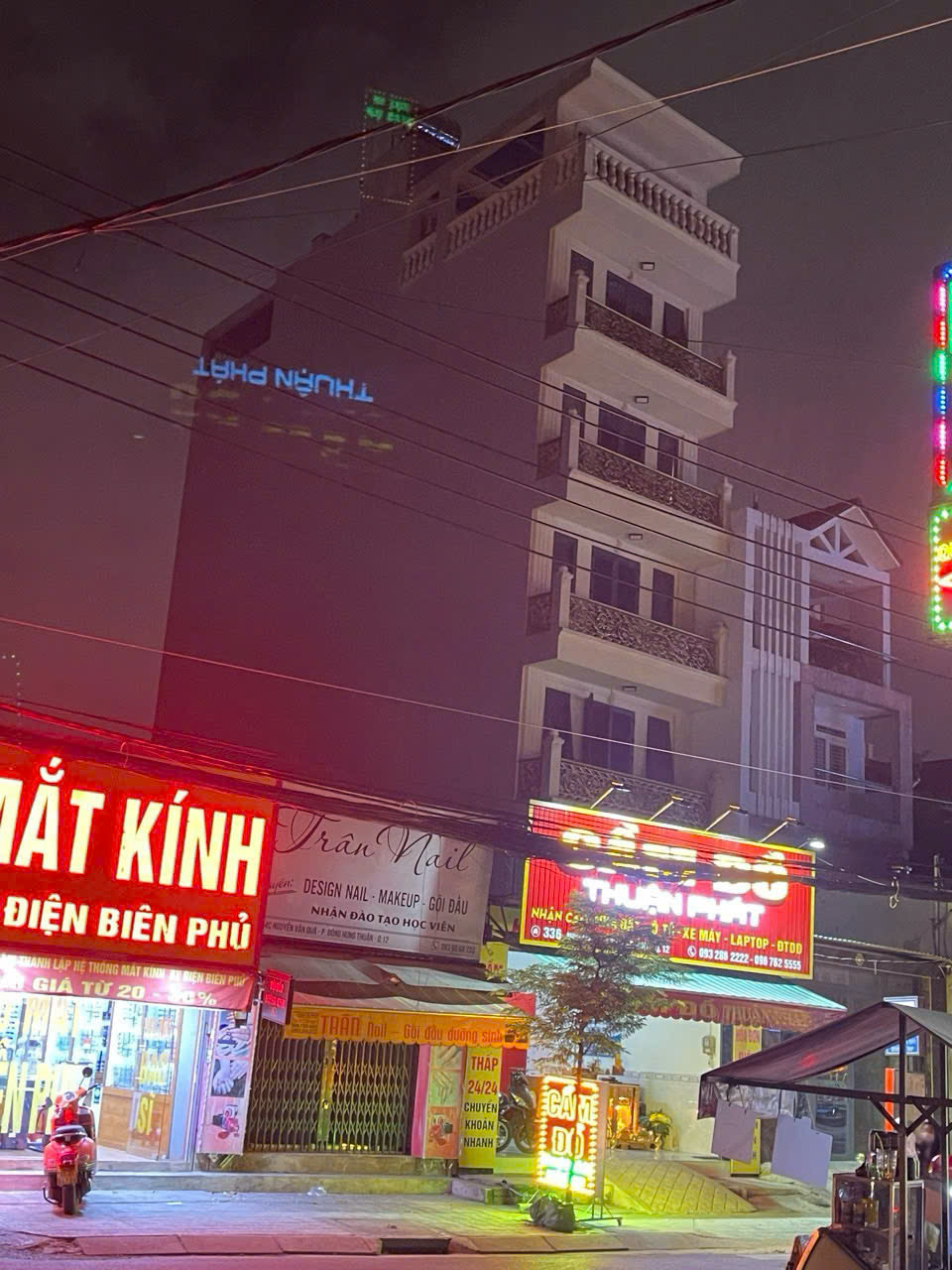 Bán nhà mặt tiền 1 trệt 1 lửng 5 lầu 5,3x26m giá 18,5 tỷ Đường Nguyễn Văn Quá - Ảnh 1