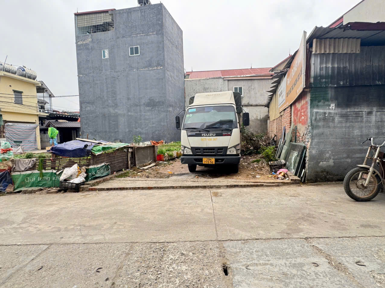 Bán đất tổ 4, TT Quang Minh, Mê Linh. Trục chính làng, oto tránh, mặt tiền kinh doanh - Ảnh 1
