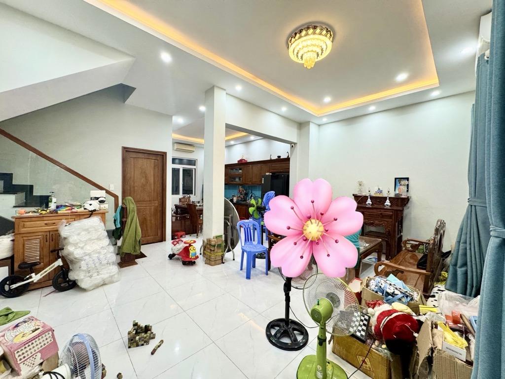 Bán nhà 185m2, 3 tầng, 10PN, Ngô Tất Tố, P22, Bình Thạnh, 28 tỷ - Ảnh chính