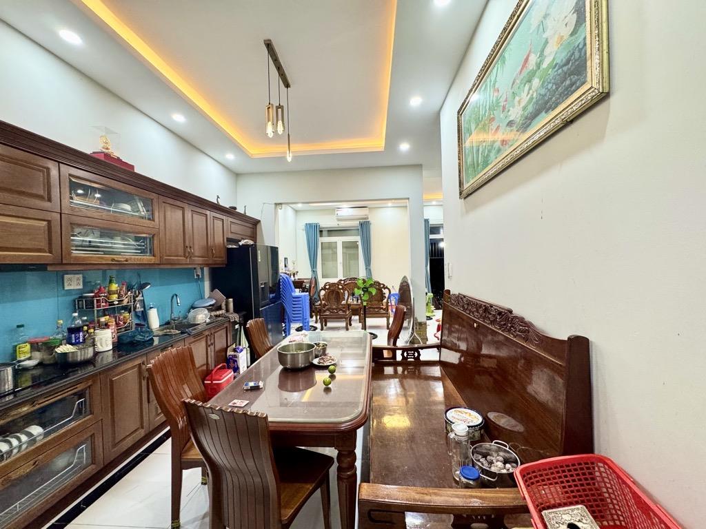 Bán nhà 185m2, 3 tầng, 10PN, Ngô Tất Tố, P22, Bình Thạnh, 28 tỷ - Ảnh 3
