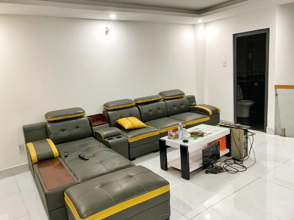 XE HƠI NGỦ NHÀ - 5 TẦNG - 5M x 17M - THANG MÁY - GẦN EMART - CHỢ THẠCH ĐÀ - Ảnh 2