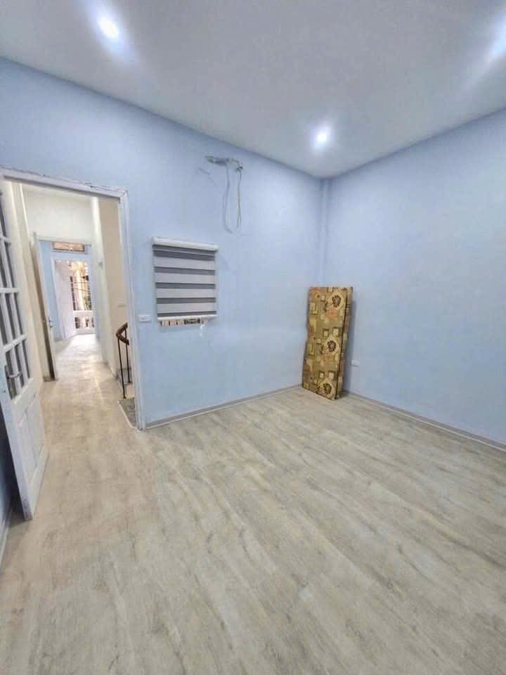 Cho thuê nhà ở nhóm 10 bạn, Vũ Trọng Phụng -  Thanh Xuân 50m x 4T giá 18.5tr, 5N4VS - Ảnh 1