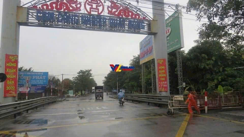 Bán 2500m2 kho xưởng KCN Quất Động, Thường Tín, Giá 29 tỷ - Ảnh chính