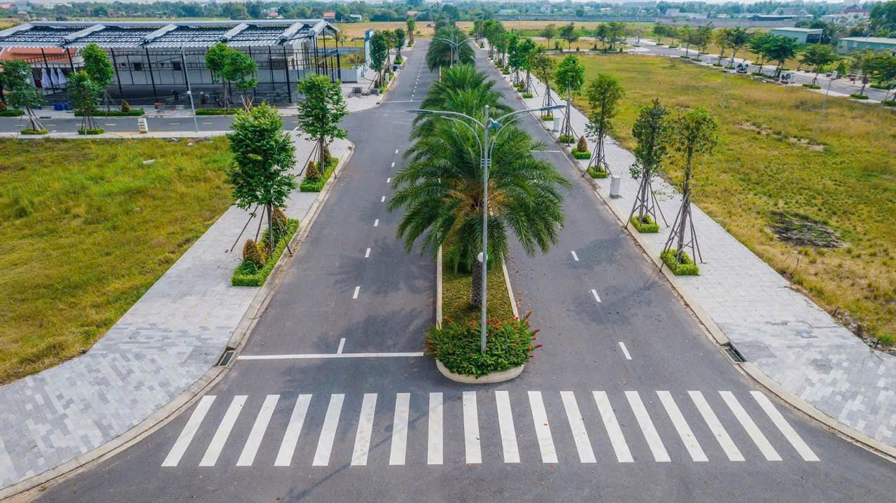 ĐẤT NỀN SỔ SẴN 2 TỶ, CÔNG CHỨNG NGAY, LIỀN KỀ ECO RETREAT 220 HA - Ảnh 1