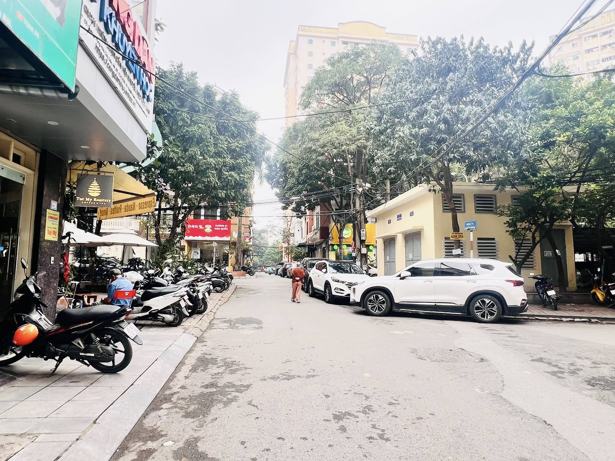 Bán nhà Phân Lô Ô tô tránh, có vỉa hè Phố Đỗ Quang 40m2/4Tầng 19,8 Tỷ, KD đỉnh - Ảnh chính