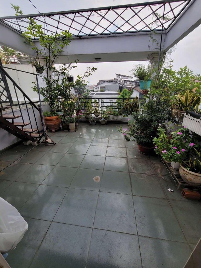 Bán nhà Phú Nhuận , đường Cô Giang,5 tầng, hẻm thông, 48m2 chỉ 7ty5 - Ảnh 4