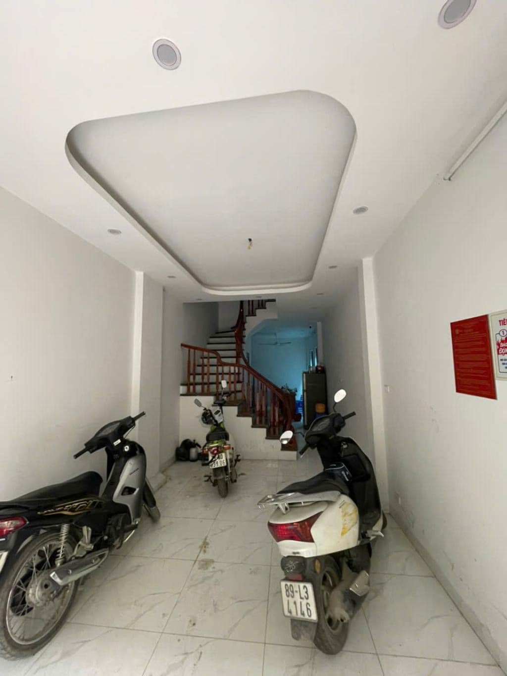 BÁC HẢO GỬI BÁN GẤP NHÀ PHỐ MIÊU NHA – NAM TỪ LIÊM, 50M2 5 TẦNG NHỈNH 7 TỶ, Ô TÔ ĐỖ CỬA – CỰC GẦN - Ảnh chính