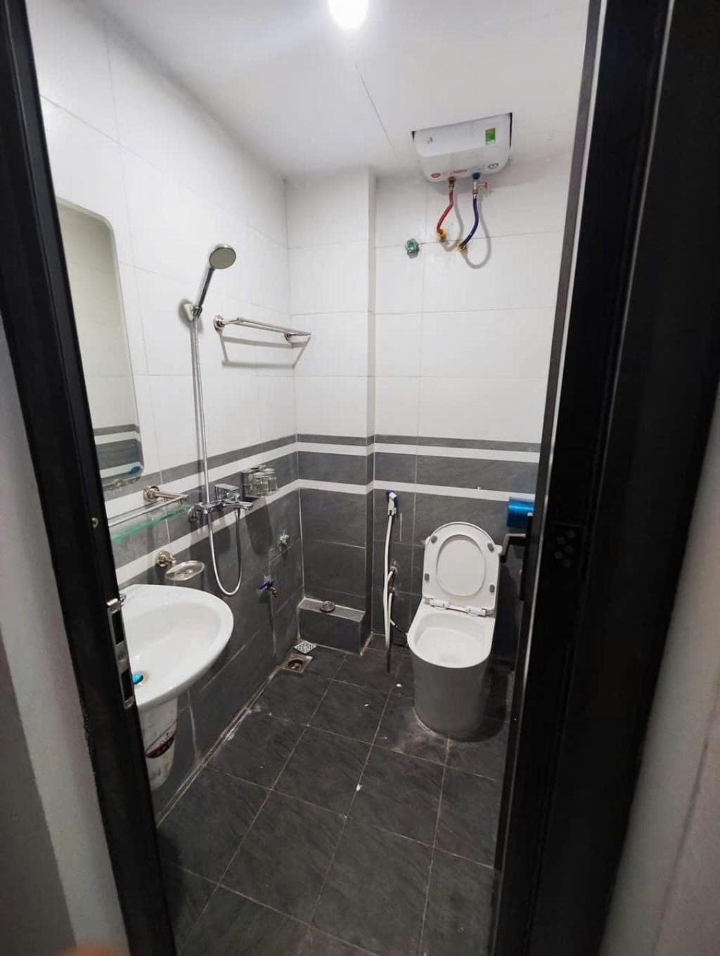 BÁC HẢO GỬI BÁN GẤP NHÀ PHỐ MIÊU NHA – NAM TỪ LIÊM, 50M2 5 TẦNG NHỈNH 7 TỶ, Ô TÔ ĐỖ CỬA – CỰC GẦN - Ảnh 3