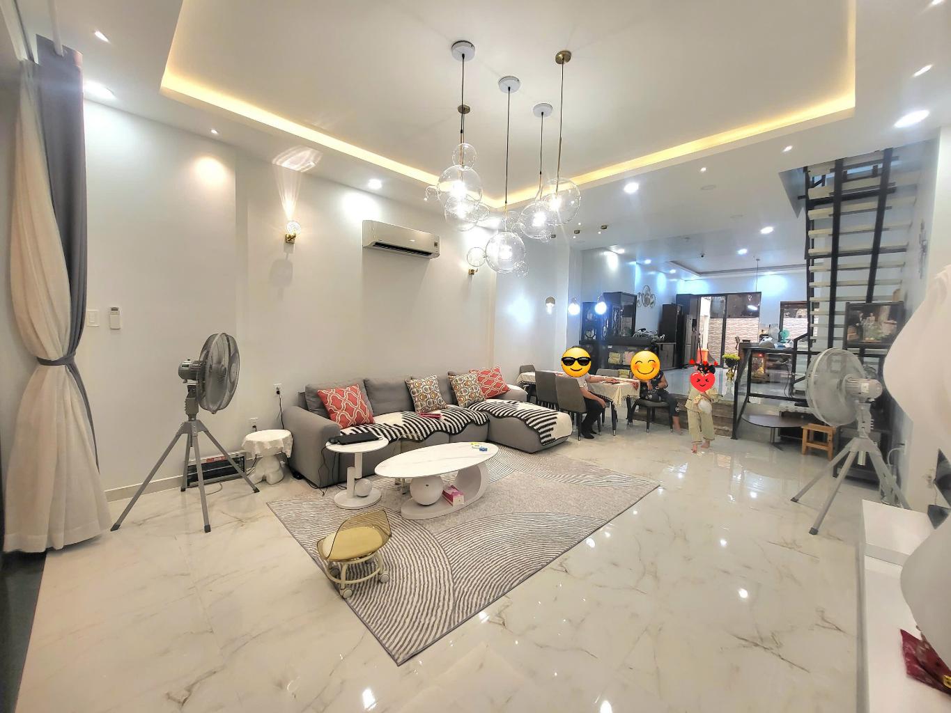 TRUNG TÂM QUẬN 7 - LIỀN KỀ PHÚ MỸ HƯNG - NGAY CHỢ TÂN MỸ - HXH ĐỔ CỬA - NGUYỄN THỊ THẬP - QUẬN 7 - Ảnh 2