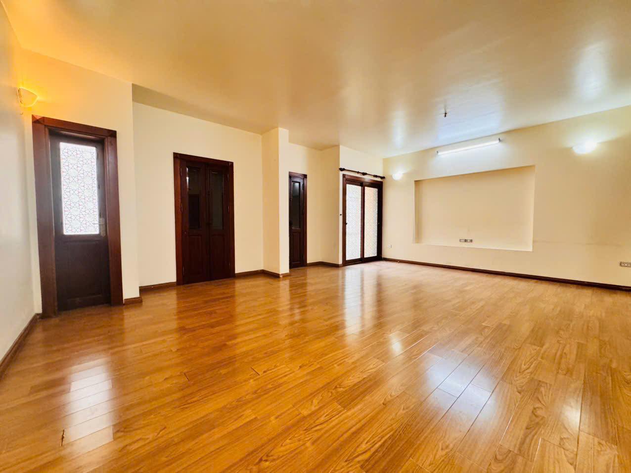 Bán biệt thự Cầu Giấy, 136m², 4T, Mặt Tiền 7.2m, Nhỉnh 42 Tỷ - Ảnh 1