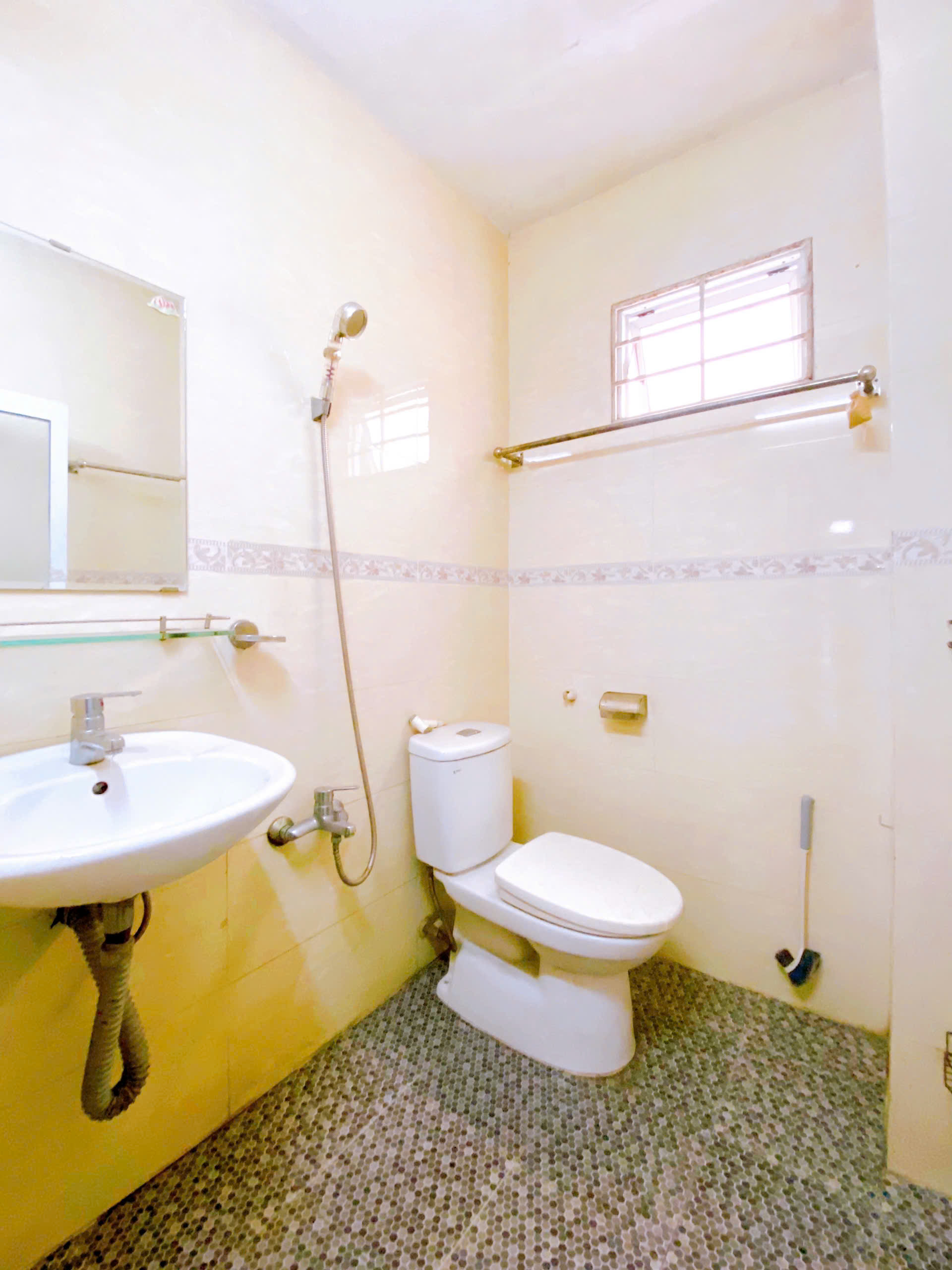 Bán nhà Mặt tiền Phan Văn Sửu, QUẬN TÂN BÌNH, Sổ vuông 3.6 x 11 m, giá 6.95 tỷ - Ảnh 4