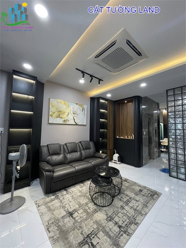 Nhà mới 5 Tầng, (4.5x16m). Đ. Hoàng Văn Thụ, Phường 4, trước Lăng Cha Cả. - Ảnh 1