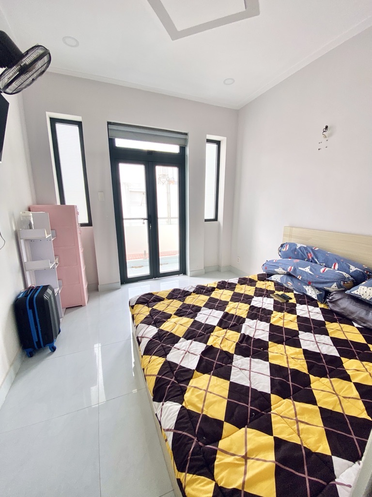 BÁN NHÀ - GẦN TRƯỜNG CHINH & CỔNG KCN TÂN BÌNH - HXH - 4 TẦNG LẦU CHỈ 4.X TỶ - FULL NỘI THẤT - Ảnh 3