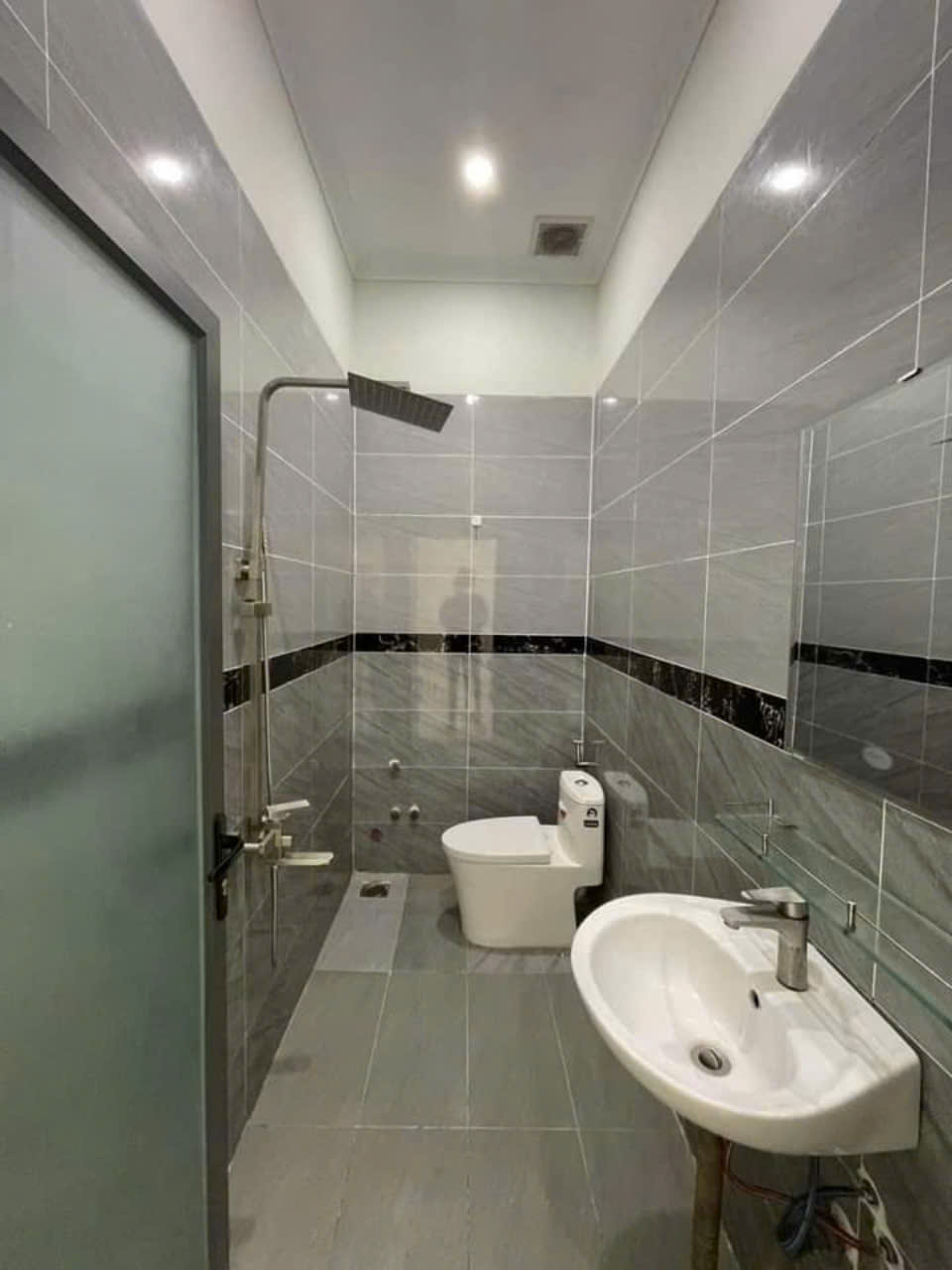 Bán gấp nhà 93m2 Giá 660tr SHR ở xã Tân Hiệp Huyện Hóc Môn, Vỡ nợ Gấp! - Ảnh 3