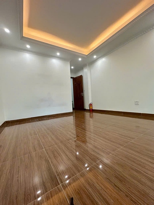 NHÀ ĐẸP RẺ NHẤT KHU VỰC CẦU DIỄN : THANG MÁY - Ô TÔ QUA - NHÀ ĐẸP - NGÕ THÔNG - VĂN TRÌ - BẮC TỪ - Ảnh 4