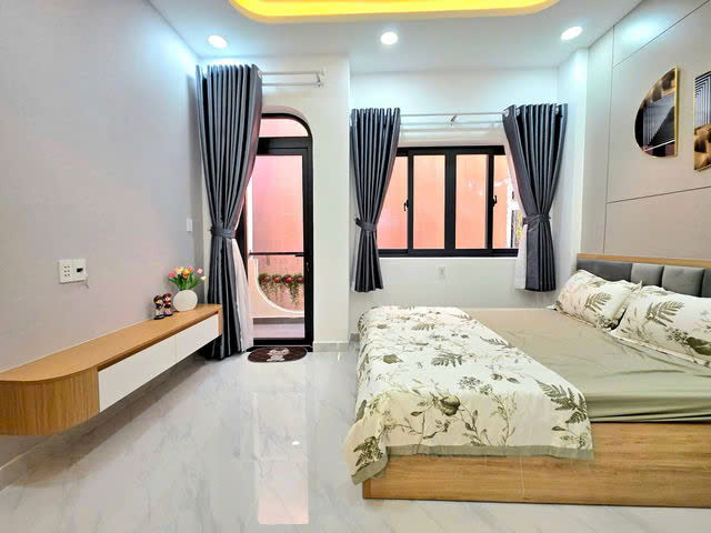 Bán gấp nhà đẹp quận 1: 5,65 tỷ - Trần Khánh Dư - Đất 32m2 khuôn viên sử dụng 40m2- trệt lầu đúc 2 - Ảnh 4