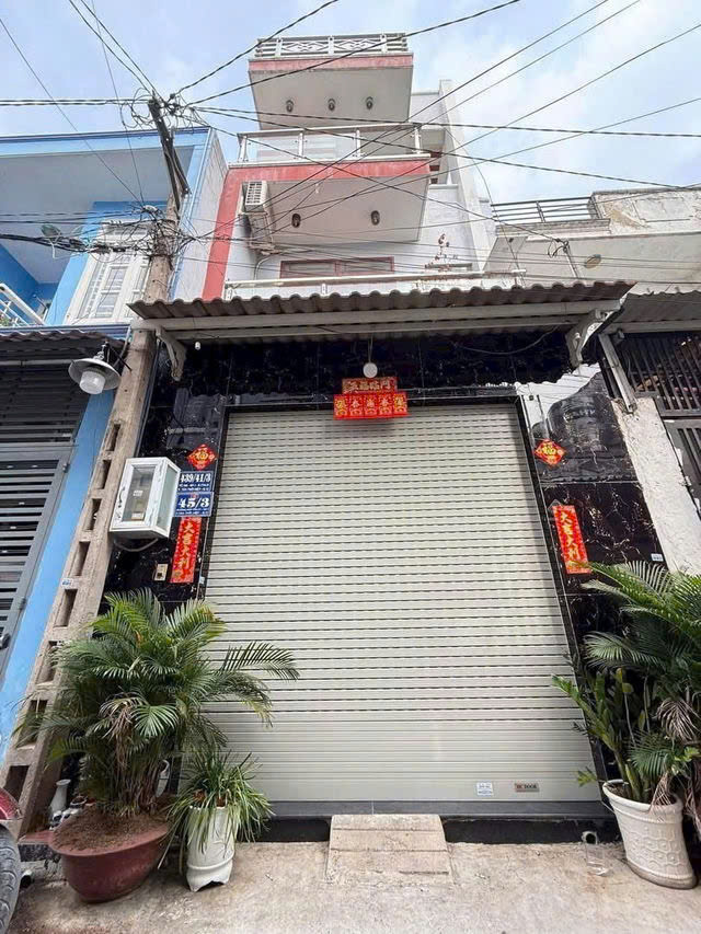 Giá mềm nhất quận 12: 4,75 tỷ - Tân Thới Hiệp 21--dt 4x12 trệt 3 lầu mái đúc -phòng khách, bếp, - Ảnh chính