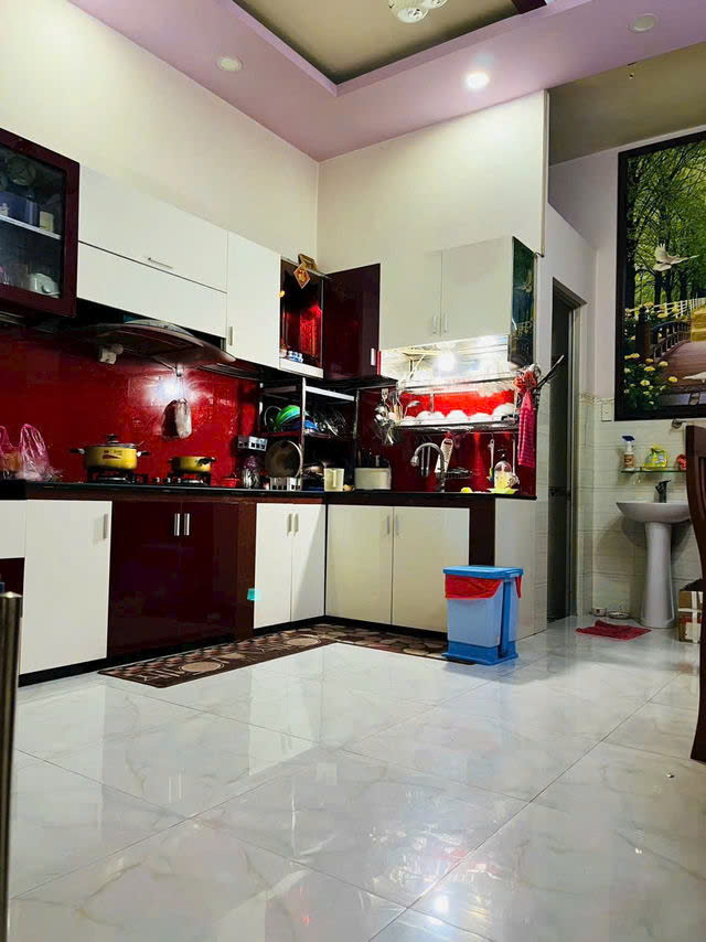Giá mềm nhất quận 12: 4,75 tỷ - Tân Thới Hiệp 21--dt 4x12 trệt 3 lầu mái đúc -phòng khách, bếp, - Ảnh 4