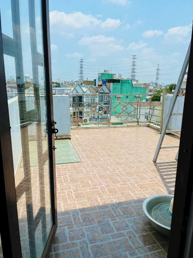 Giá mềm nhất quận 12: 4,75 tỷ - Tân Thới Hiệp 21--dt 4x12 trệt 3 lầu mái đúc -phòng khách, bếp, - Ảnh 3