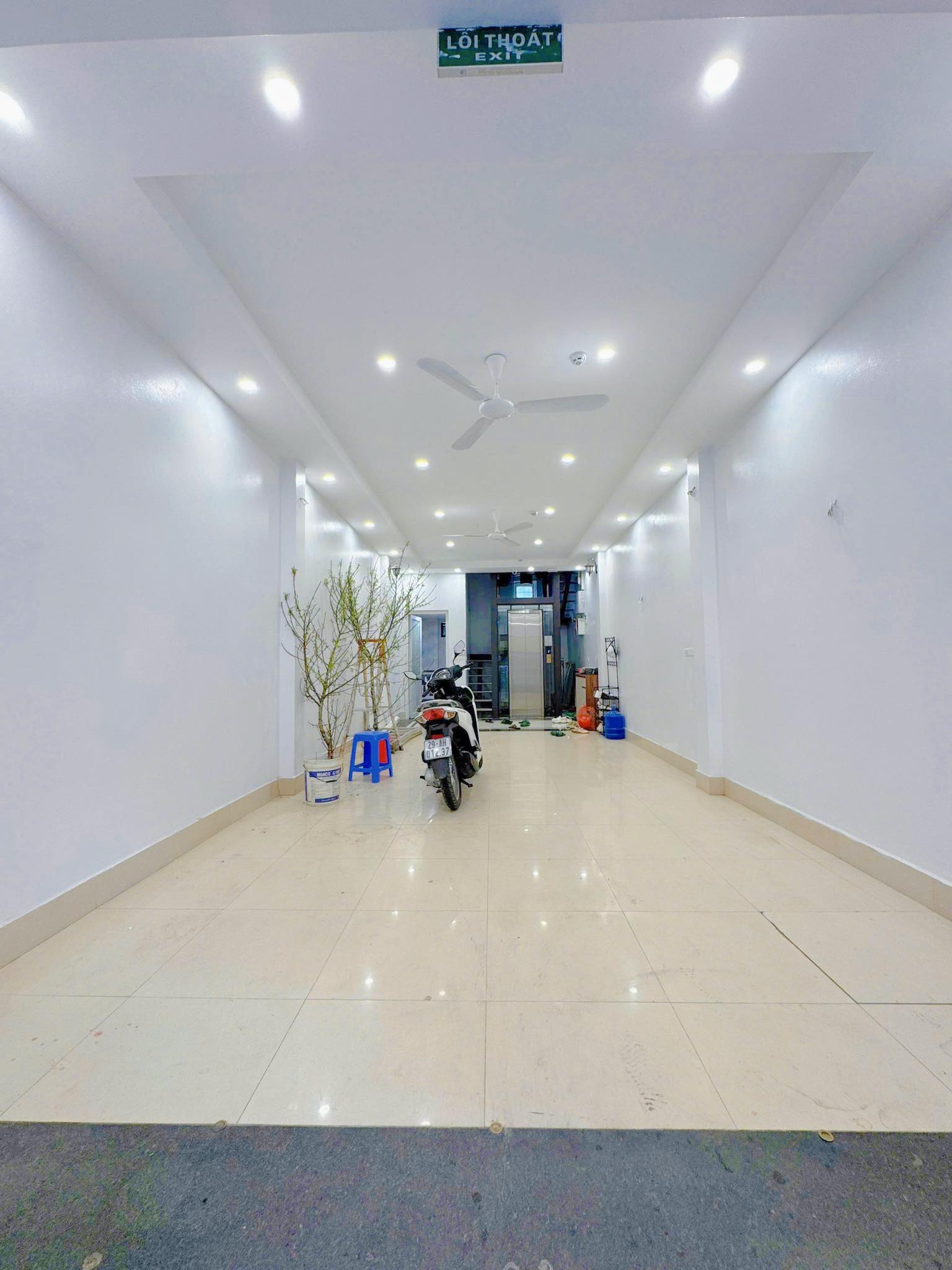 Bán nhà Mặt Ngõ Ôtô Đường Lạc Long Quân,Cầu Giấy 52m/ 6T Thang máy 23 Tỷ, KDoanh - Ảnh chính