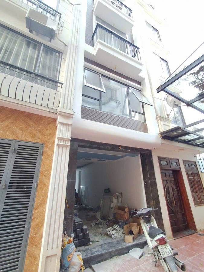 NHÀ MỚI Ô TÔ ĐỖ CỬA Cổ Linh-Long Biên 43m2,X 5 tầng, MT 3.8M, 8.7 tỷ. - Ảnh chính