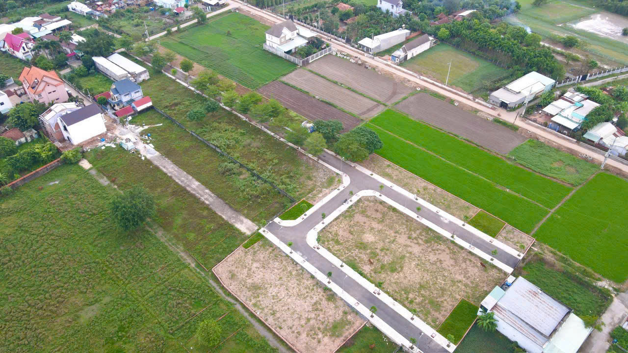 Lô đất vuông vức tại Tân Phú Trung - Củ Chi 85m² (5x17), pháp lý rõ ràng – Giá 2.1 tỷ. - Ảnh 1