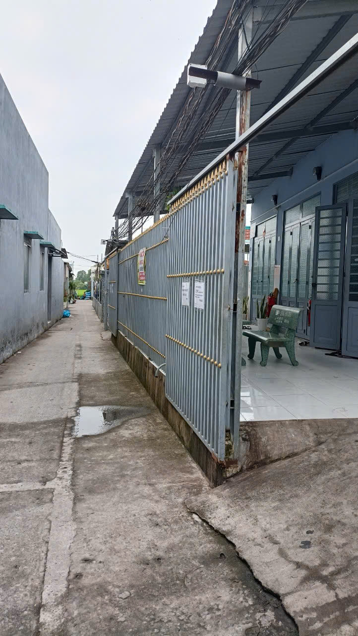 Cần tiền bán 46 căn trọ giá siêu rẻ, DT 1000m2, thu nhập bình quân 40tr/1 tháng. - Ảnh 1