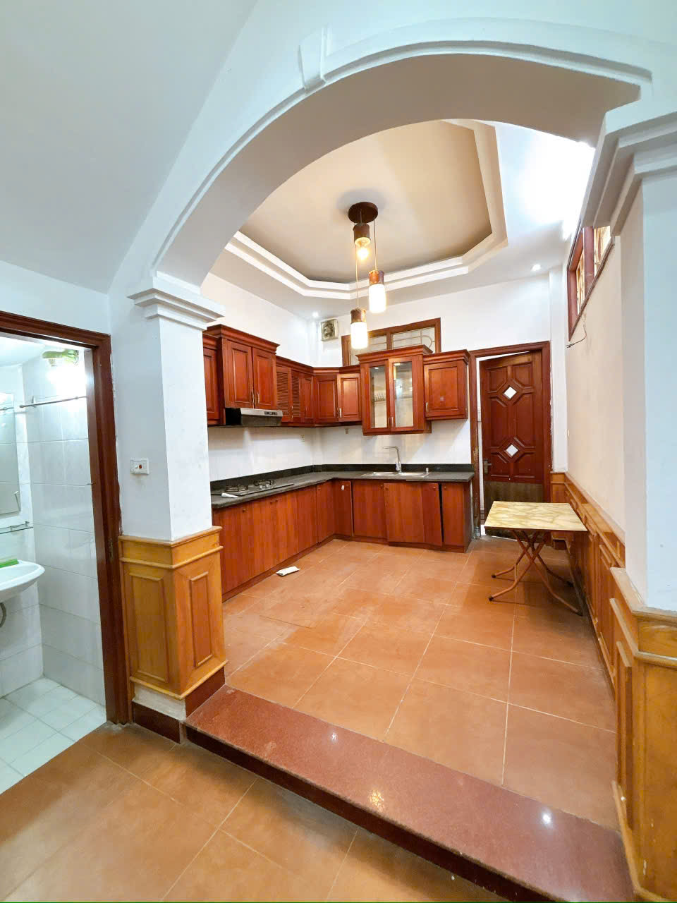 Hoa Hậu lô góc Nguyễn Khánh Toàn, ngõ thông, 50m2 giá chào 10.5 tỷ - Ảnh 3