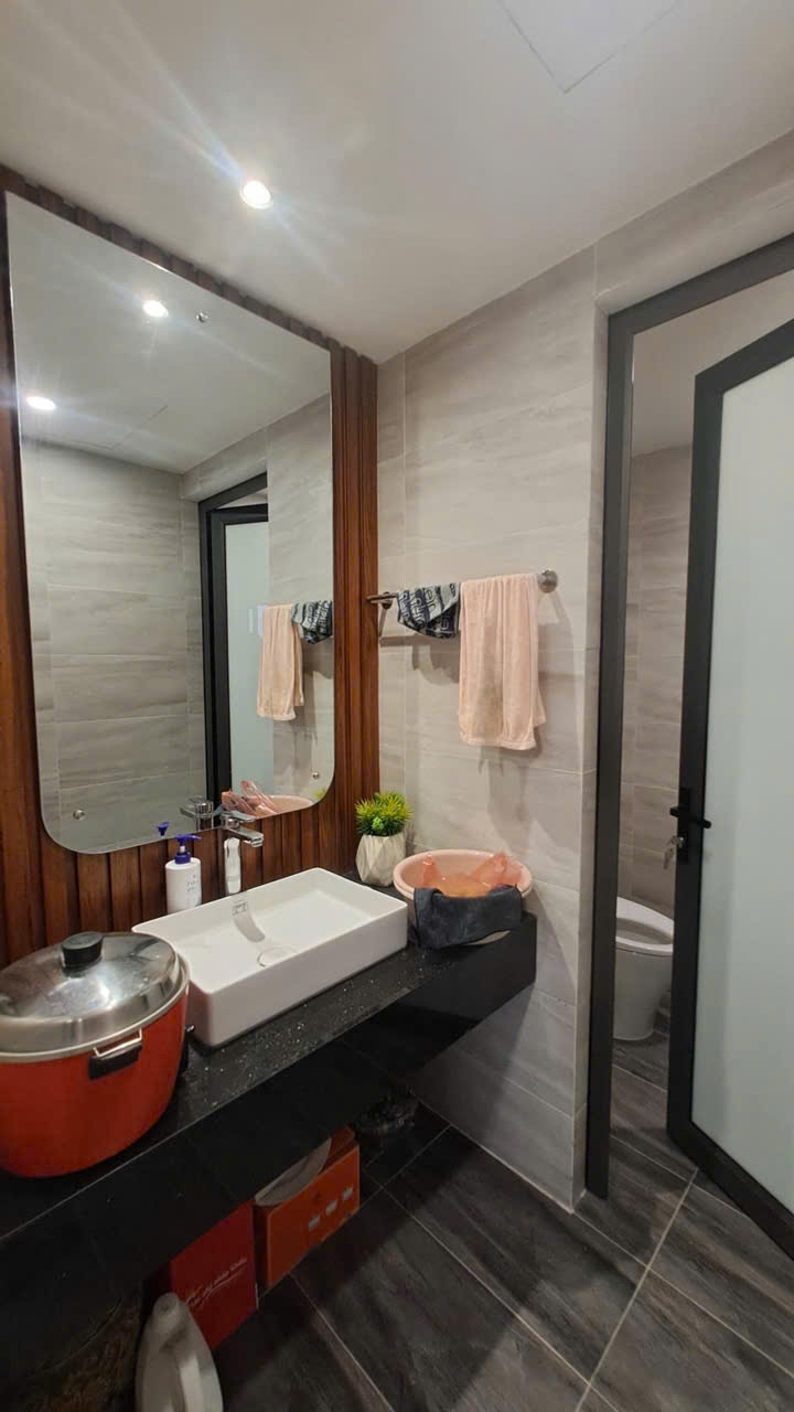 BÁN NHÀ VÕNG THỊ, TRÍCH SÀI , BƯỞI, TÂY HỒ! 6 tầng, thang máy hiện đại - Ảnh 2