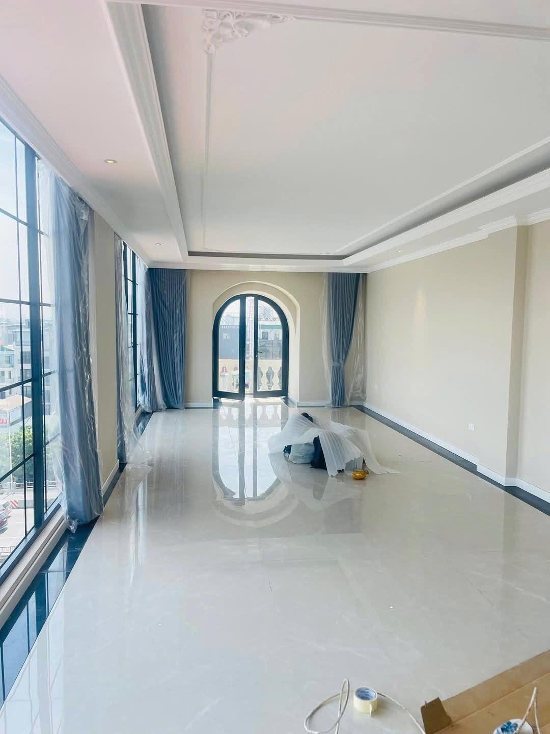 Mặt phố Vip cạnh TTTM Aeon Long Biên 90m,8 tầng,Kinh doanh,View triệu đô, 𝟐𝟖.x tỷ (thương lượng) - Ảnh 3