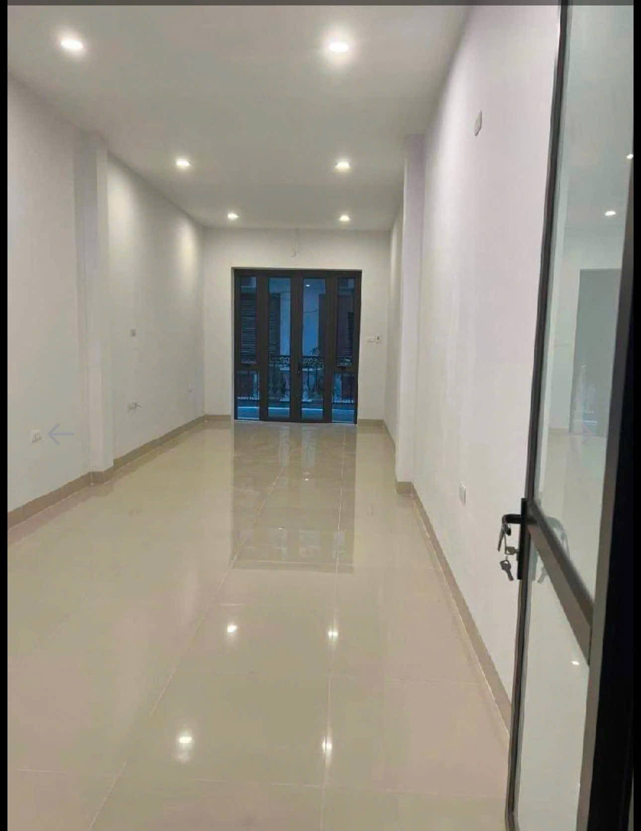 Bán Nhà Đội Nhân. Ba Đình. Ô Tô. Kinh Doanh. DT 45m2. MT 3,3m. 5 Tầng. Giá 15,7 Tỷ. - Ảnh chính