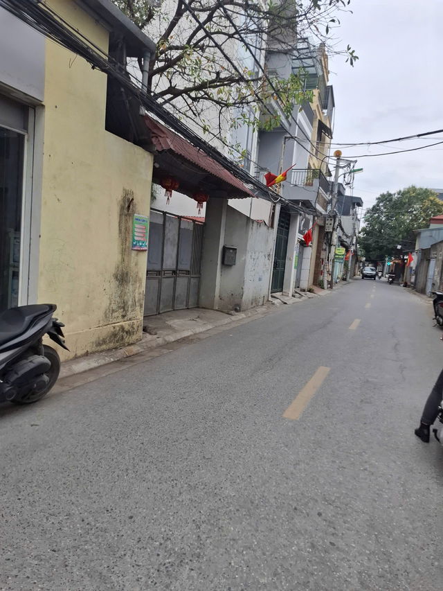 MẢNH ĐẤT HIẾM - GẦN PHỐ  Bắc Cầu 2, 60m2,mặt tiền  3.7m, 4.85 tỷ Long Biên. - Ảnh 2