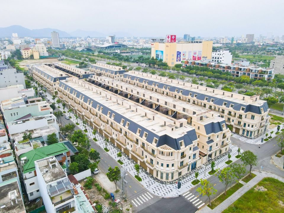 Biệt thự Regal Pavillon-Hải Châu Đà Nẵng giá thấp nhất thị trường chỉ 13tyx sổ sẵn vị trí trung tâm - Ảnh chính