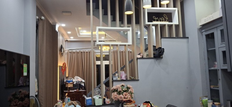 Bán nhà 56m2, 3 tầng, 3PN, 3WC, Trường Thọ, Thủ Đức - 6.9 tỷ - Ảnh chính