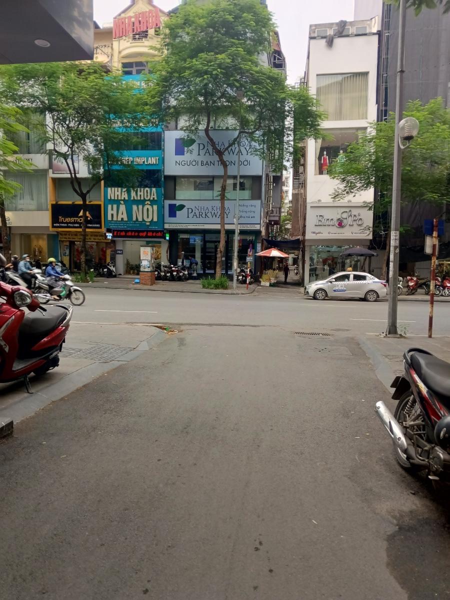 LÔ GÓC PHỐ NGUYỄN TRÃI - SAU QUY HOẠCH RA MẶT PHỐ -  71M2  - 4 TẦNG  - GIÁ 10 TỶ - Ảnh 2