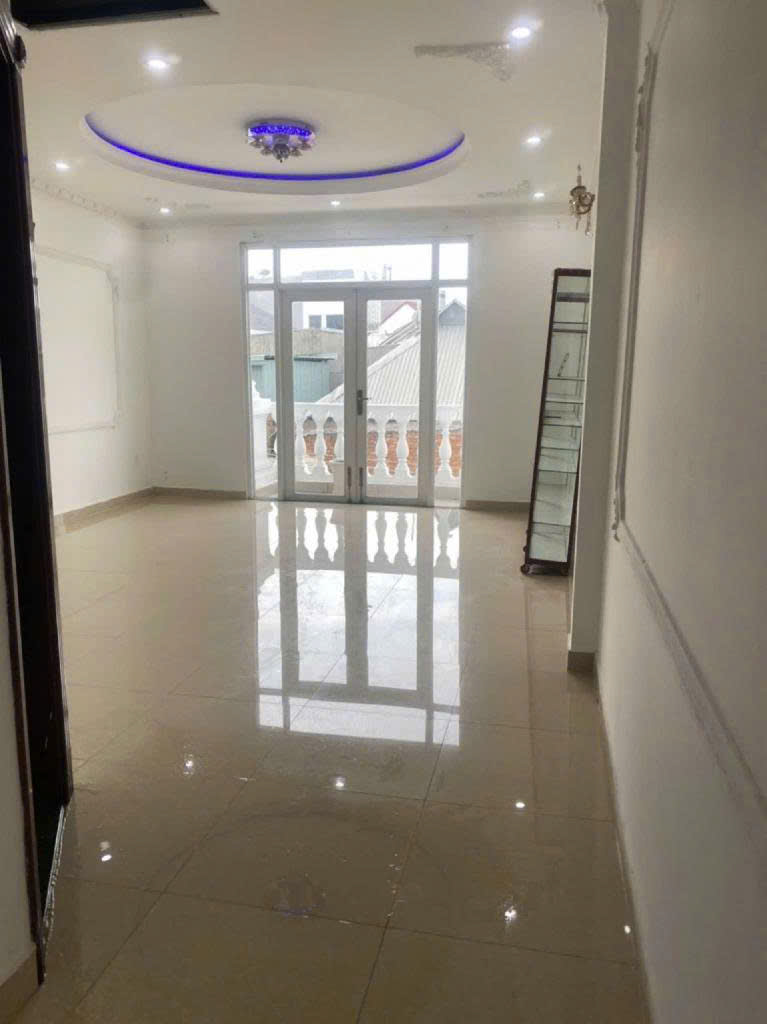 🌟 XE HƠI NGỦ TRONG NHÀ – 4 TẦNG BTCT – HOÀN CÔNG ĐẦY ĐỦ – NGAY TRUNG TÂM QUẬN 12<br>Giá mới: 6.3 tỷ - Ảnh 3