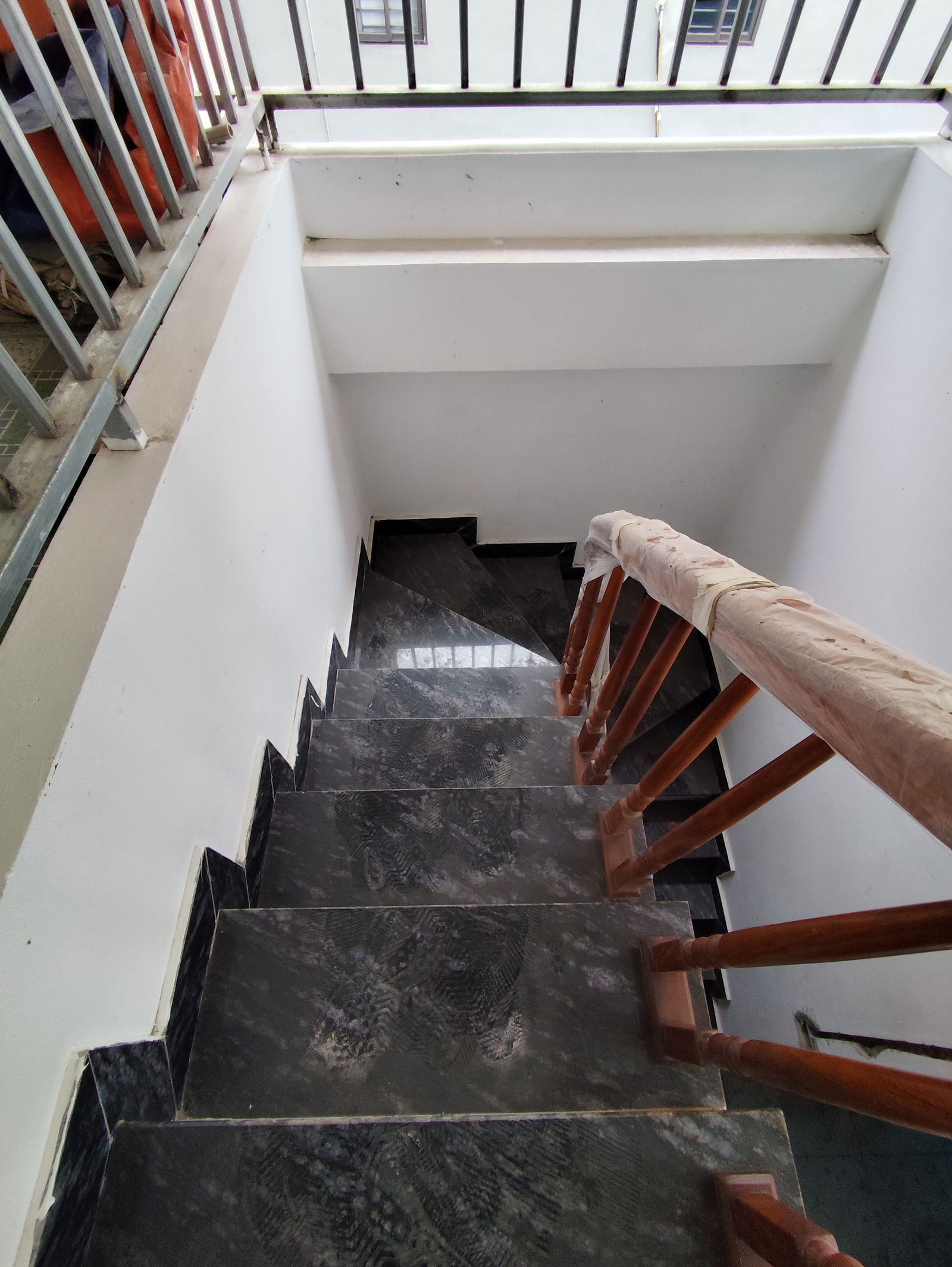 Bán Nhà Minh Khai. Hai Bà Trưng. DT 30m2. MT 3,3m. 4 Tầng. Giá 5,88 Tỷ. - Ảnh 2