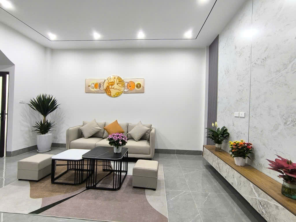 NHỈNH 6 TỶ NHÀ TRUNG TÂM NGỌC THỤY MỚI KOONG 48M, 5T, MT4M, FULL NỘI THẤT, TIỆN ÍCH. - Ảnh 3