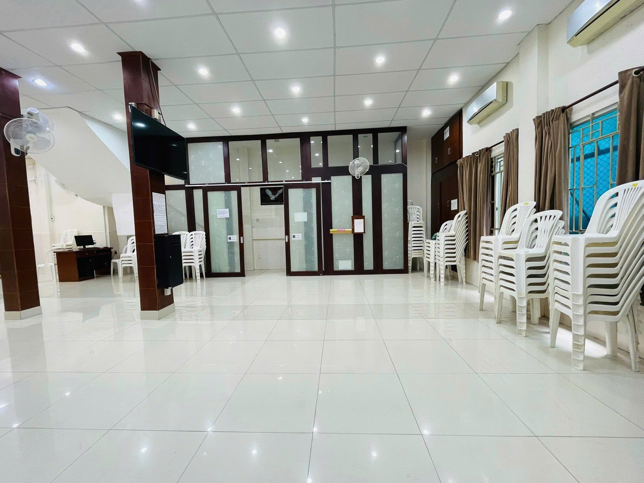 Bán nhà Mặt tiền Phan Bá Phiến - Nguyễn Minh Hoàng, A4, K300, 8x20m, 5 T - 6PN, 42 tỷ - Ảnh 1
