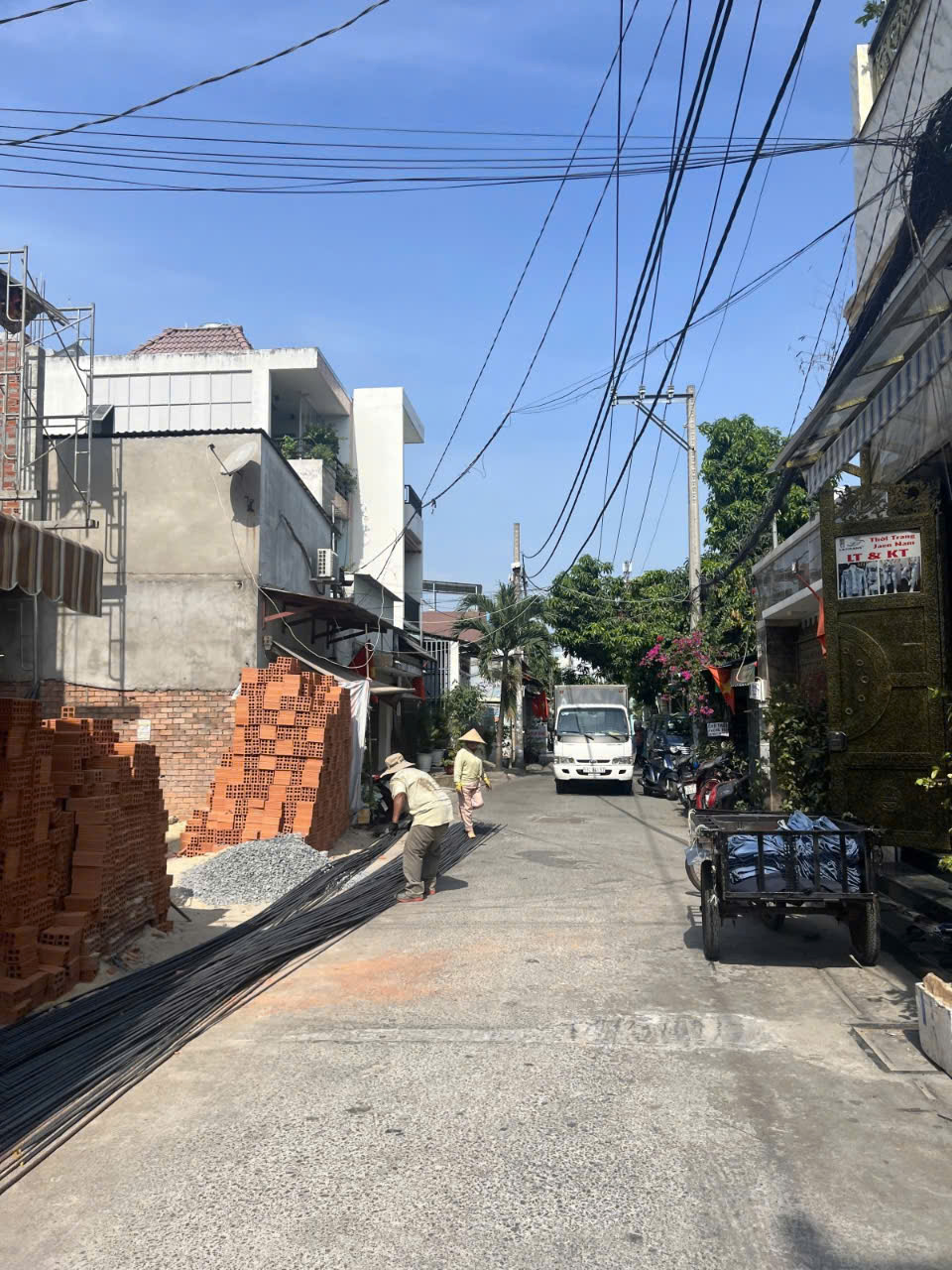 Hàng Thơm lô đất cực đẹp Đ số 8 BHH gần AEON Tân Phú 70m2 hẻm 5m Nhỉnh 4 tỷ - Ảnh chính