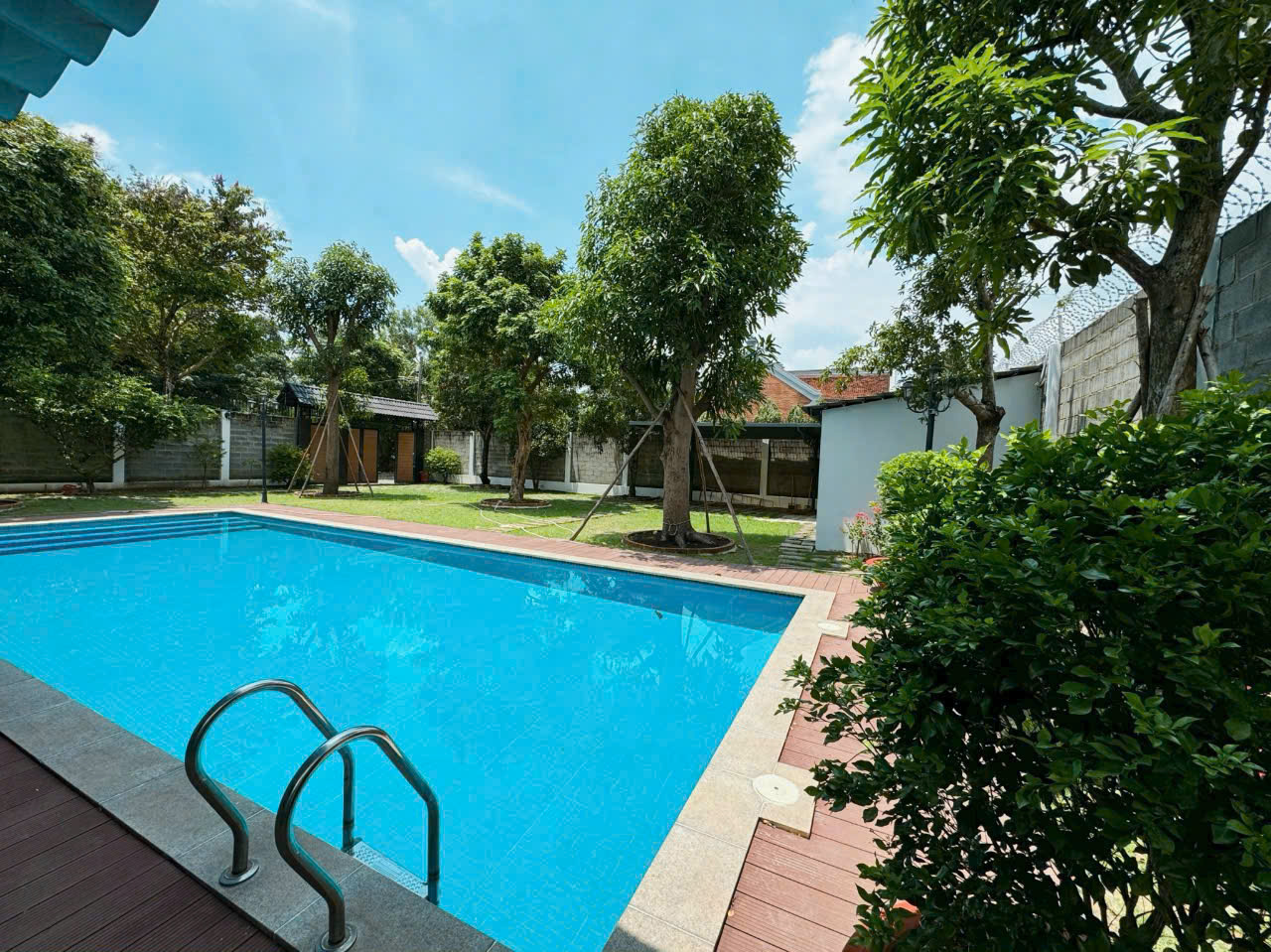 Siêu Phẩm Biệt Thự, 5PN (35x26) tại Nhị Bình, Hóc Môn Giá Rẻ 19.99 tỷ - Ảnh chính