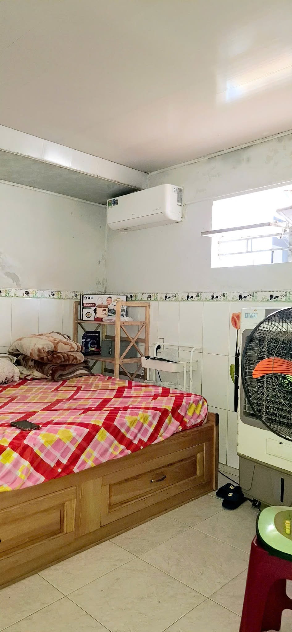 ♪ Nhà Góc Kiệt gần 3m, 60m ra Hải Phòng, DT60m2, ngang 5.5, gác lửng 3PN 2.85 tỷ - Ảnh 2