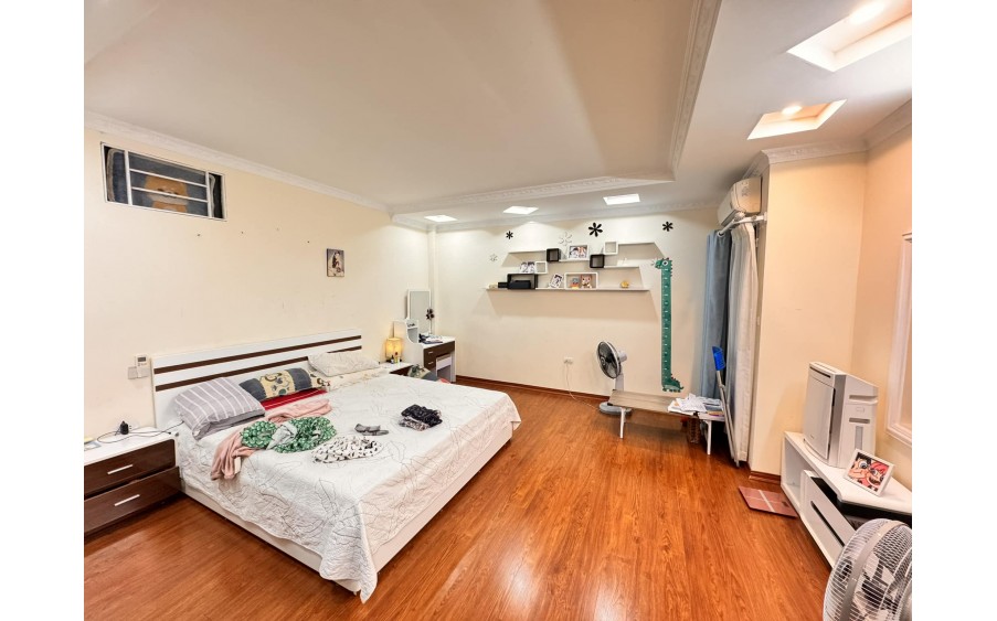 Phân lô Thái Hà 50m2 gara ô tô, mặt tiền 5,5m KCBT 5 tầng giá bán 13,9 tỷ - Ảnh 2