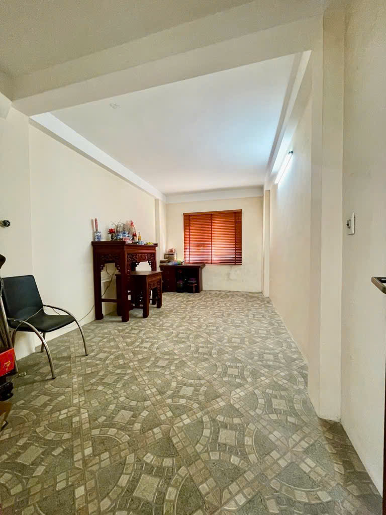Bán nhà Phố Thái Hà, Nhà Mới Đẹp, 50 mét ra phố, 36mx5T, Giá: 7.7 Tỷ, Lh: 0396935190. - Ảnh 3